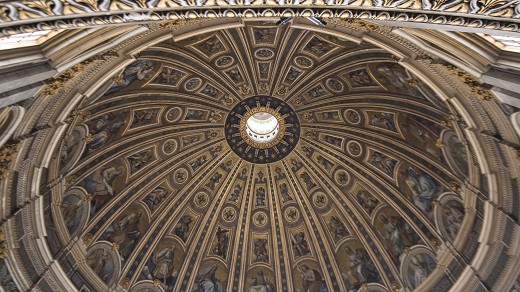 Roma - interno della Basilica di San Pietro