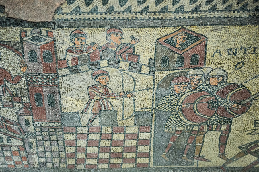 Abbazia di San Colombano - mosaico